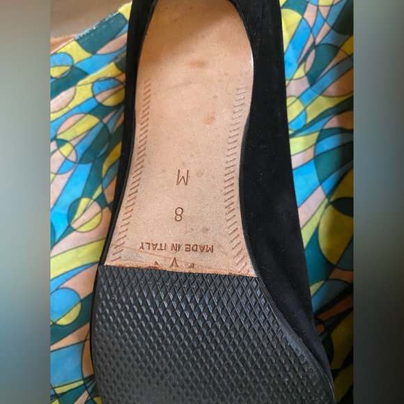 Beautiful Vintage Suede and Patent Leather Heels - Size 8, 3 inch heel - Picture 12 of 13